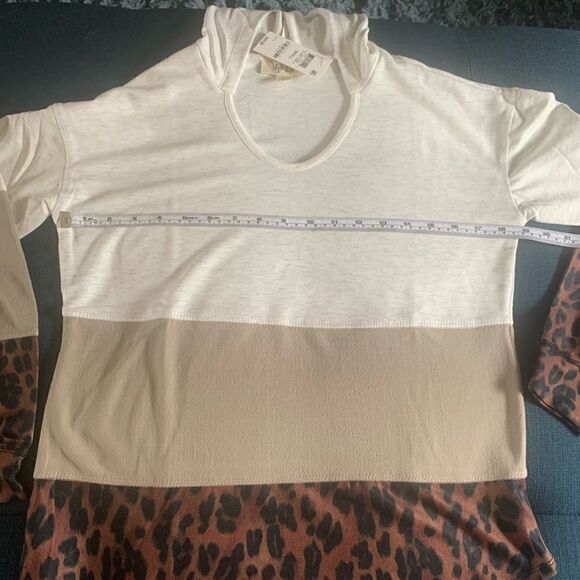 🎄Style & Co Color-blocked Hoodie - Picture 5 of 6